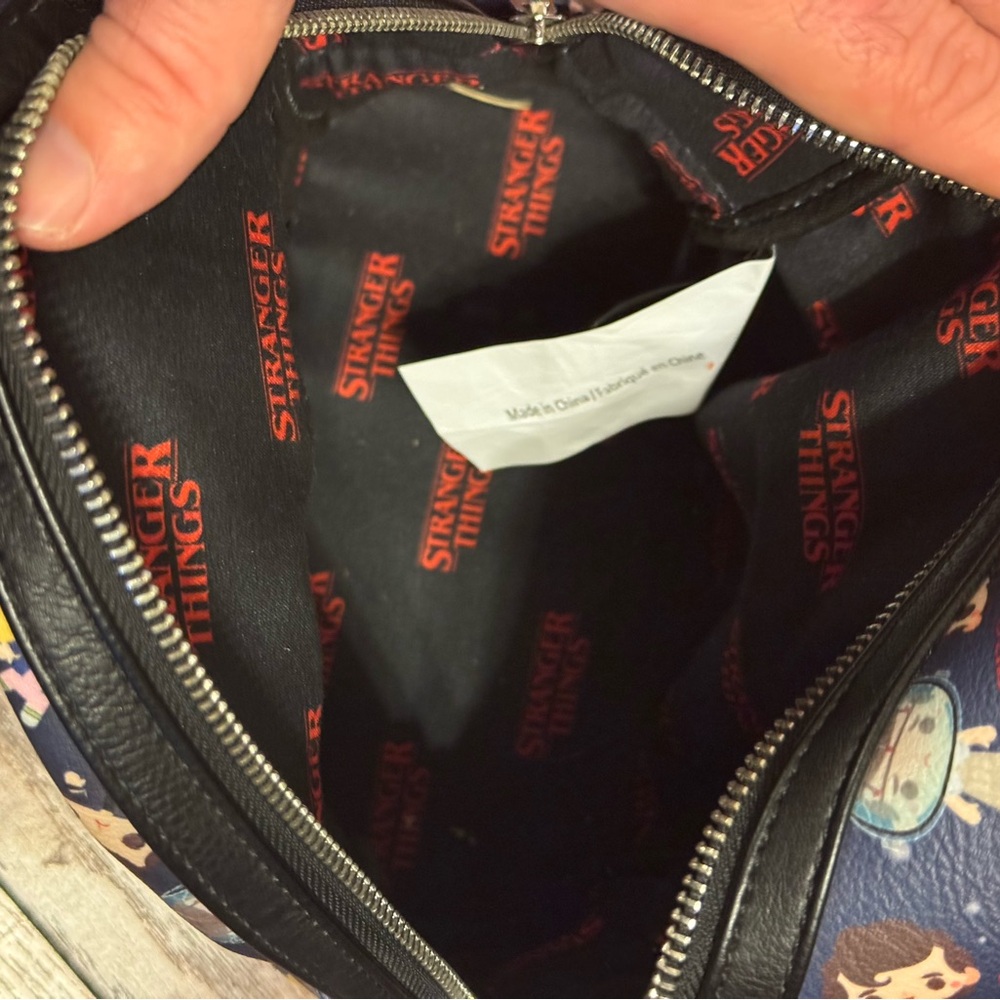 Stranger Things Backpack - Picture 6 of 6